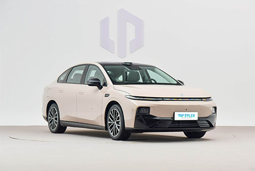 Leapmotor B01 unveiled at Auto Shanghai 2025 with advanced intelligent driving and 650km range; pre-sale starts in June, official launch in July.