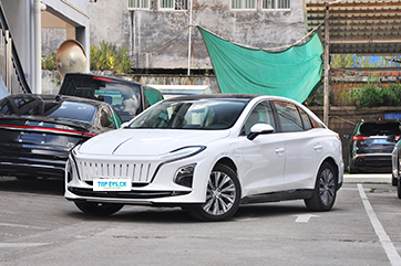 Hongqi EQM5 